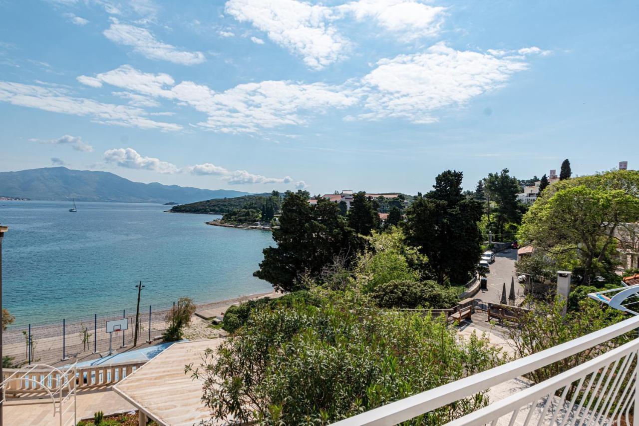 Apartments By The Sea Korcula - 10051 Екстериор снимка